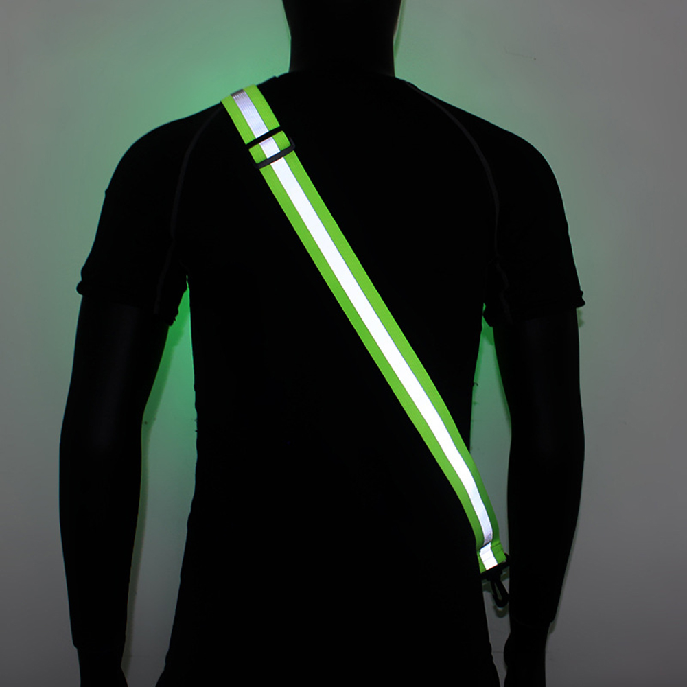 เข็มขัดสะท้อนแสง LED สำหรับวิ่ - Running Visibility Gear บทวิจารณ์และราคา